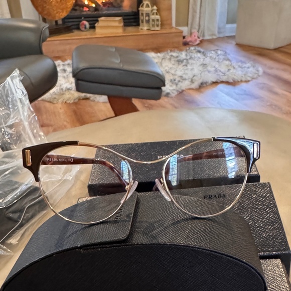 Prada eyeglasses VPR61T - Picture 1 of 5